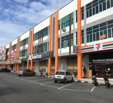 shops opening at Intan Flora (Large)